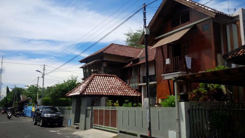 Tegal Panggung Guest House Yogyakarta Exterior photo