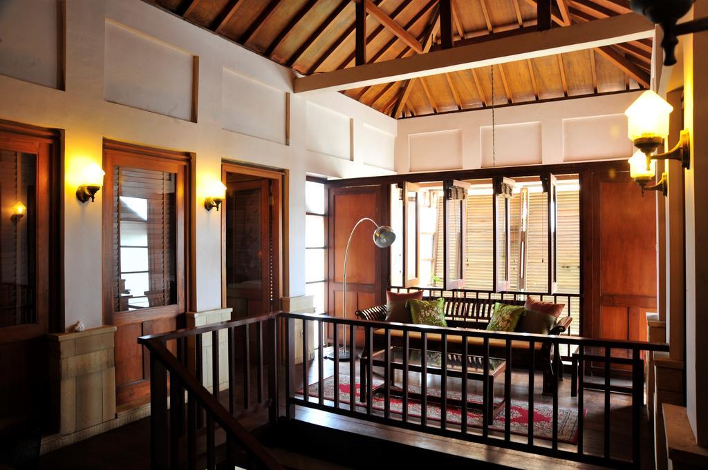 Tegal Panggung Guest House Yogyakarta Exterior photo