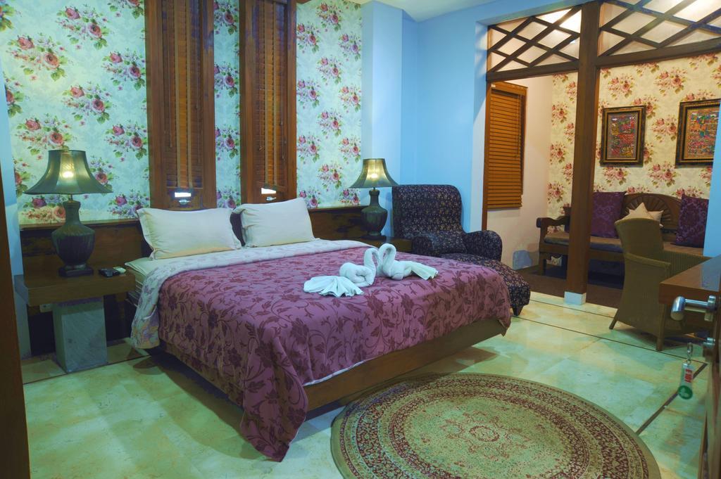 Tegal Panggung Guest House Yogyakarta Exterior photo