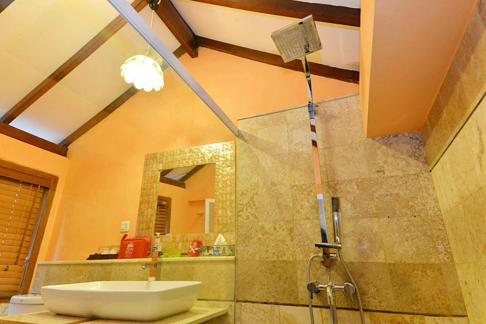 Tegal Panggung Guest House Yogyakarta Exterior photo