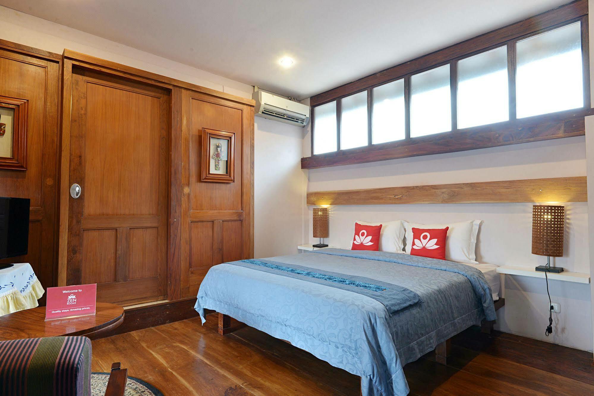 Tegal Panggung Guest House Yogyakarta Exterior photo